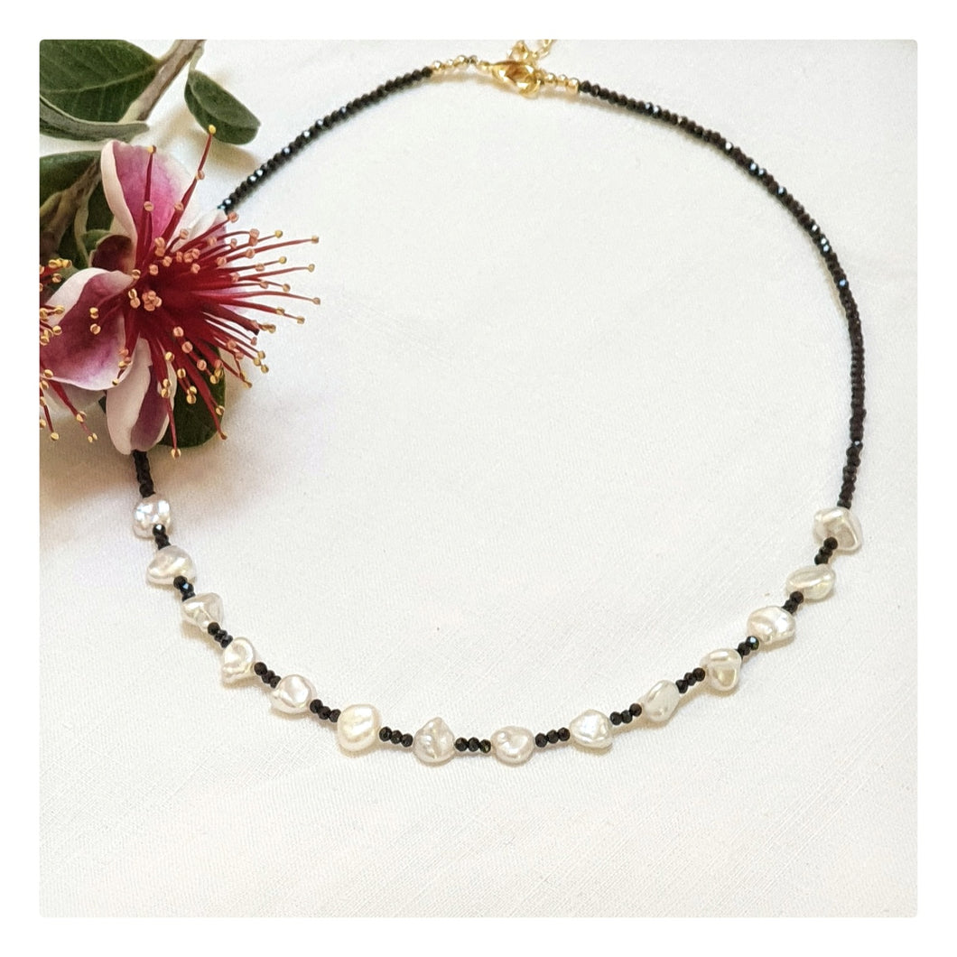 Collier Feijoa